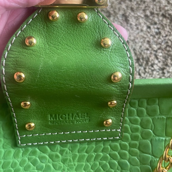 Michael Kors Green Crocodile Print Shoulder Handbag - Picture 15 of 16